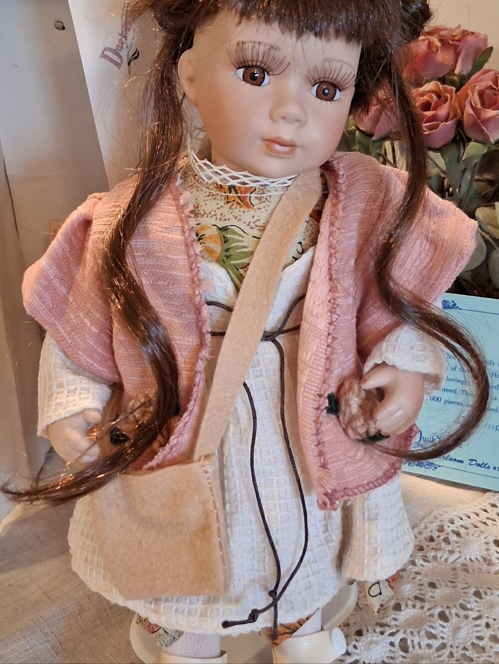 Duck House Heirloom  Porcelain MEGAN Doll Limited Edition #1760/15,000 COA Box